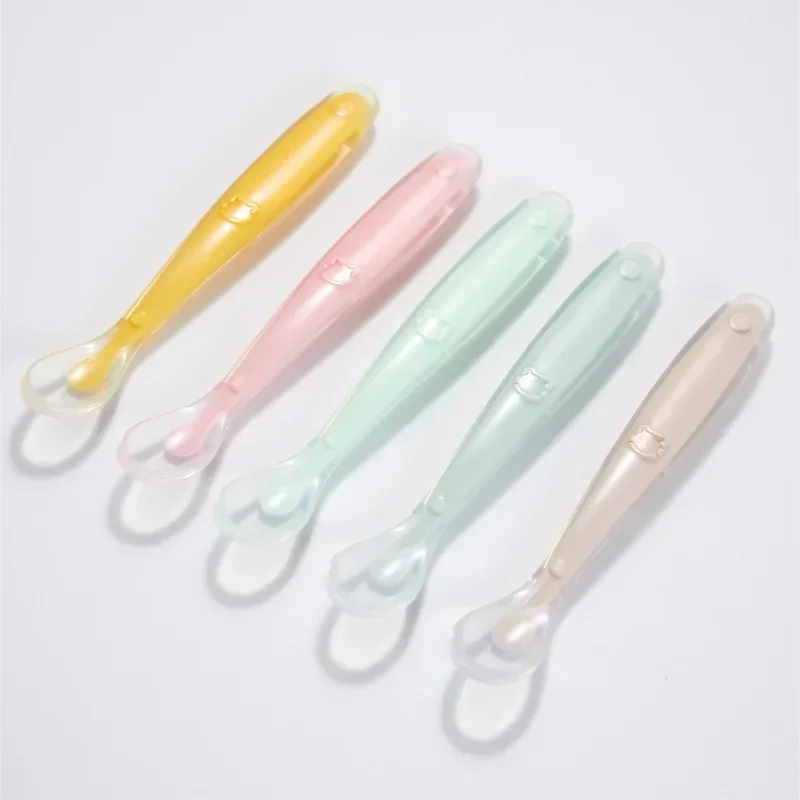 Cucchiaio per bambini in silic - Baby Food Nutrition recensione e prezzo