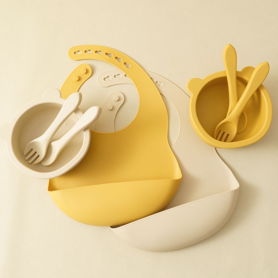Stoviglie per bambini in Silic - Baby Food Dinner recensione e prezzo